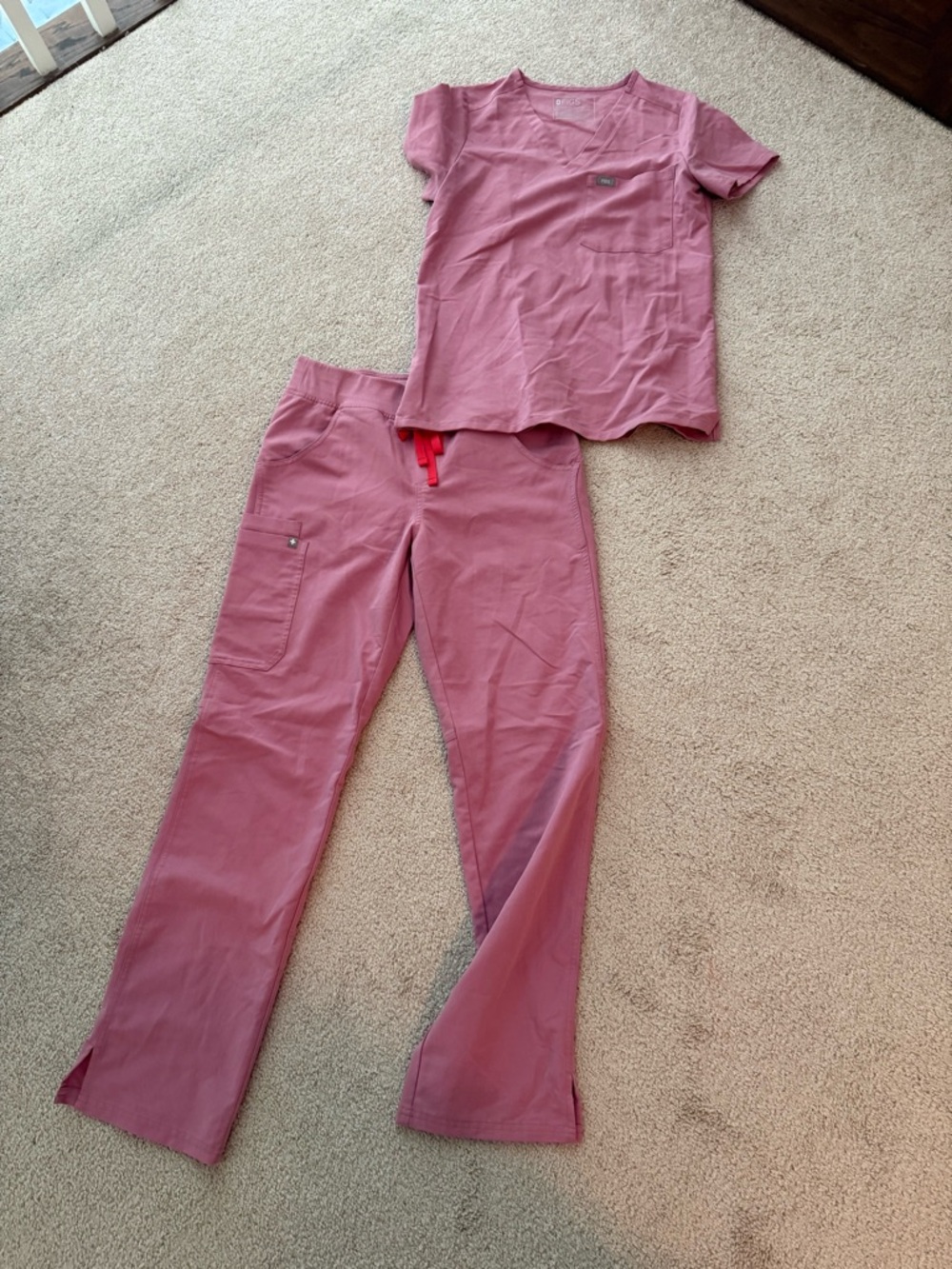 Figs Mauve Pink Scrub Top & Pants Set